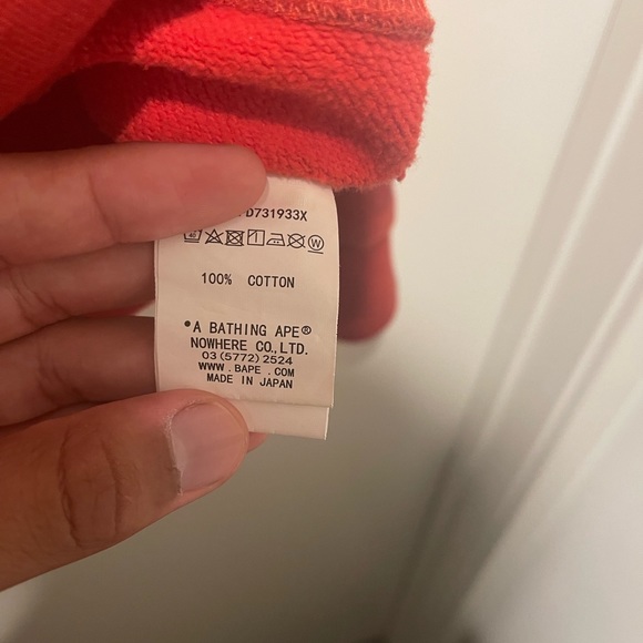 Bape red shark hoodie - Picture 5 of 6
